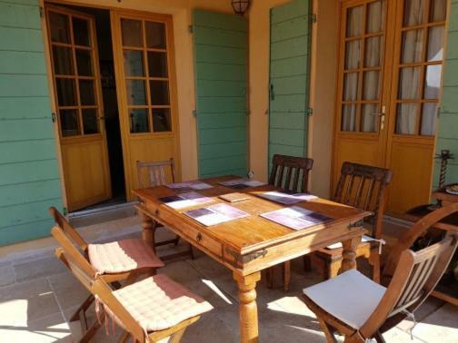 Les Palmiers Homestay